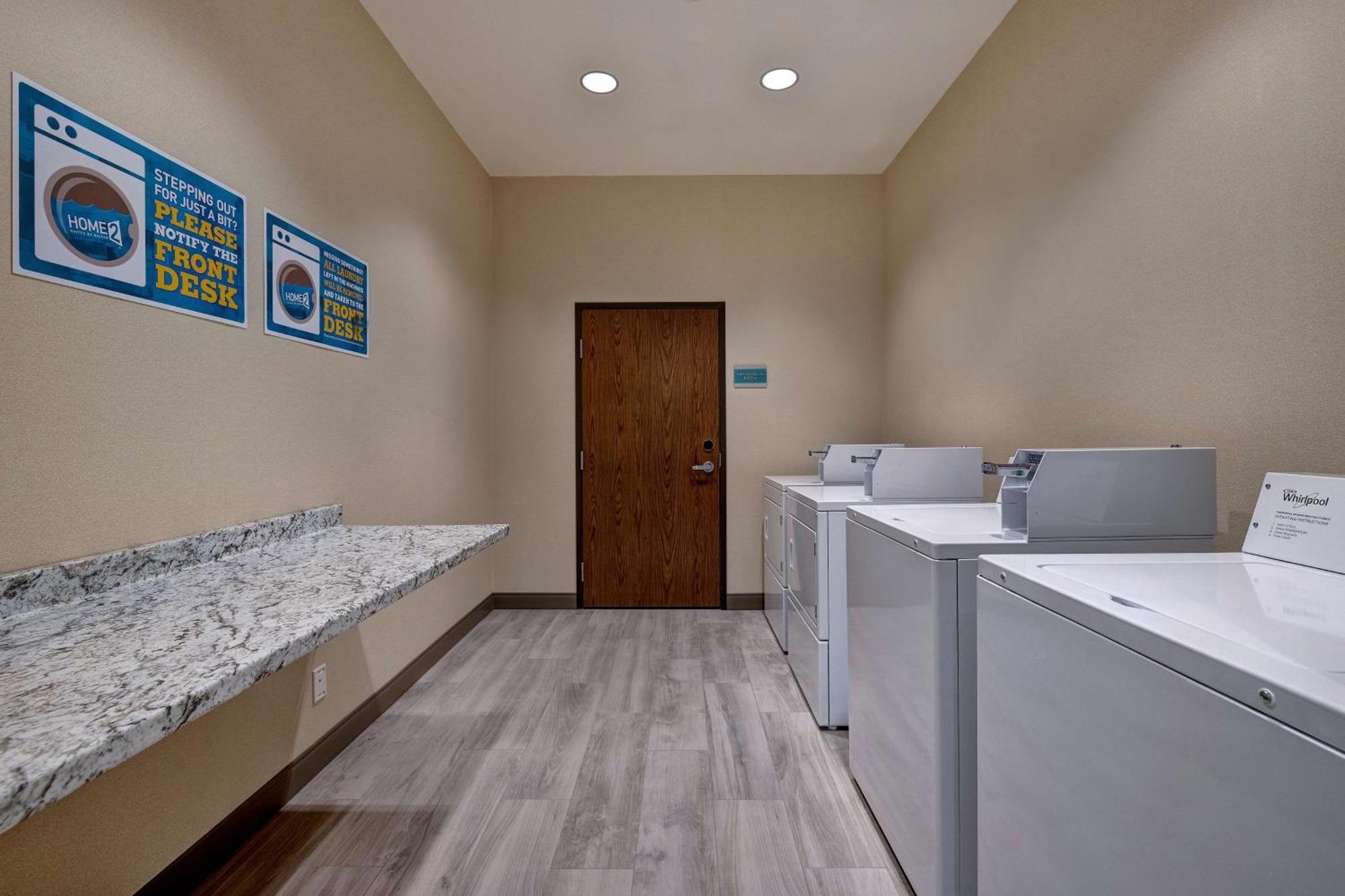 Home2 Suites By Hilton Barstow, Ca Экстерьер фото